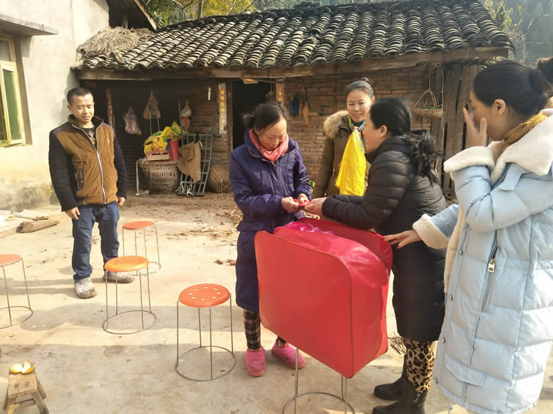 “責任正信，愛心公益”我們在行動——綿陽游仙區(qū)登仙村之行